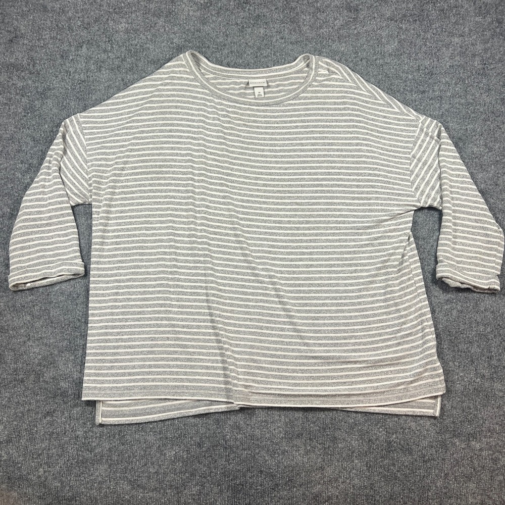Ava & Viv Pullover Sweater Womens 3X White Gray Stripes Rayon Stretch Slit Hem